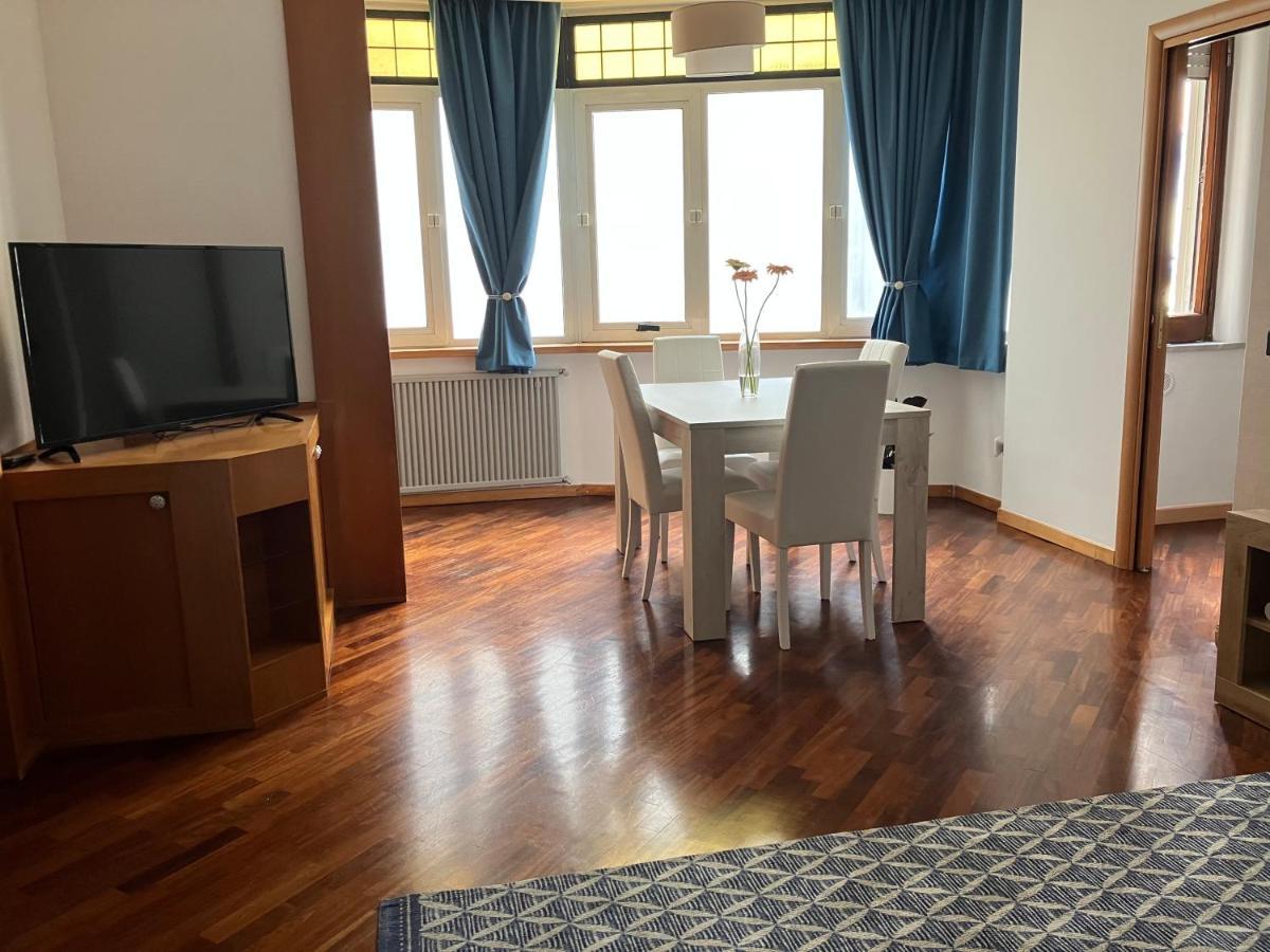 Ferienwohnung Casa Caprioli Napoli Exterior foto
